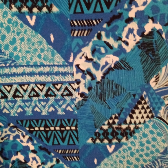 EUC 2X CJ Banks blue top - Picture 4 of 4